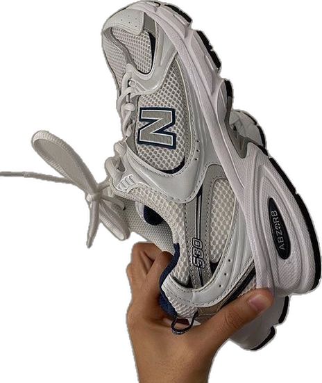 Chunky Filas, New Balance Womens Shoes, Casual Athletic Shoes, Sneakers Running, Balance Sneakers, Training Day, January 26, New Balance Sneakers, Casual Athletic