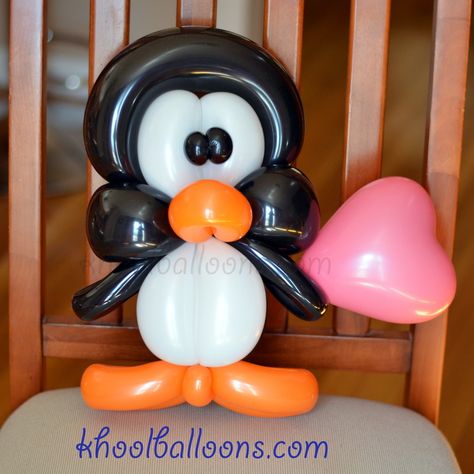 Emoji Christmas Tree, Penguin Balloon, Emoji Balloon, Black And White Balloons, Twisting Balloons, Giant Pumpkin, 5 Balloons, One Balloon, Round Balloons