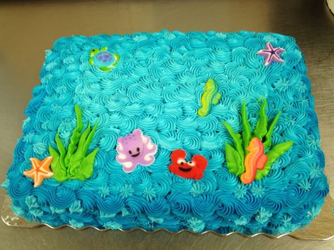 Underwater Themed Sheet Cake Ocean Sheet Cake Ideas, Under The Sea Birthday Sheet Cake, Ocean Sheet Cake, Baby Shark Sheet Cake, Under The Sea Sheet Cake, Underwater Theme Cake, Underwater Birthday Cake, Underwater Cake, Art Party Cakes