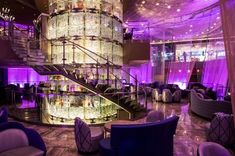 Cosmopolitan Hotel Las Vegas, Las Vegas Cosmopolitan Hotel, Cosmopolitan Vegas, Best Las Vegas Hotels, Las Vegas Luxury Hotels, Chandelier Bar, Cosmopolitan Hotel, Hotel Operations, Vegas Hotels