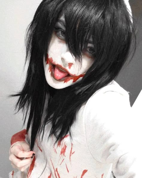 Jeff The Killer Halloween Costume, Creepypasta Makeup, Jeff The Killer Makeup, Jeff The Killer Cosplay, Scary Cosplay, Creepypasta Cosplay, Scary Creepypasta, The Killers, Cosplay Makeup