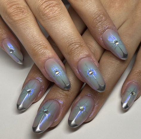 Mystical Nails Simple, Mixed Chrome Nails, Simple Mermaid Nails, Dune Inspired Nails, Chrome Cateye Nails, Sci Fi Nails, Chrome Space Nails, Mercury Nails, Dew Drop Nails