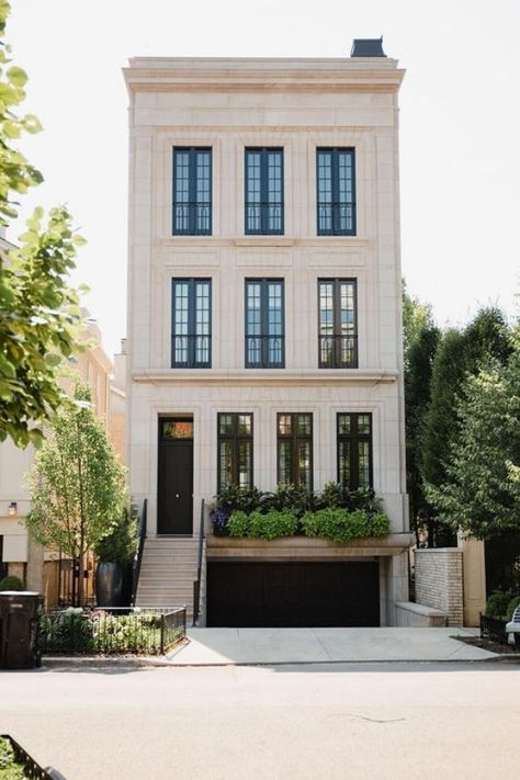 Townhouse Exterior, Luxury Townhouse, Townhouse Interior, Home Exteriors, Minimal House, Modern Townhouse, London Townhouse, Building Front, Townhouse Designs