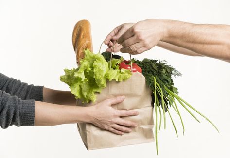 Pair of hands holding grocery bag Free P... | Free Photo #Freepik #freephoto #business #woman #man #hands Vegetable Packaging, Man Hands, Veg Pizza, Speed Foods, Big Basket, Restaurant Flyer, Super Market, Bread Bags, Hands Holding