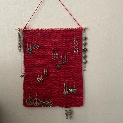 Crochet Earring Hanger, Crochet Room Decor Grunge, Earring Holder Crochet, Knit Jewelry Holder, Earing Holder Crochet, Crochet Jewellery Holder, Jewelry Holder Crochet, Jewelry Organizer Crochet, Crochet Jewelry Hanger