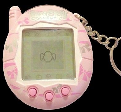 Pink Tamagochi Pink Tomogatchi, Back To The 90's, Game Boy Advance, I Want To Be, Nintendo Consoles, Cute Stuff, Gaming Products, Wish List, Lily