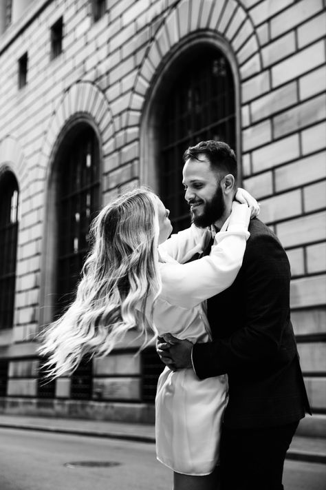 Montreal Engagement Photos, Montreal Old Port, Old Montreal, Photos Inspo, Old Port, Of Montreal, Shoot Ideas, Engagement Shoot, Engagement Photoshoot