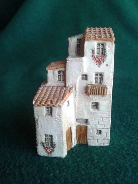 Pottery Houses, Clay Houses, Cardboard House, Ceramic Houses, Cute House, Miniature Houses, Paper Houses, Miniature House, Fairy Houses