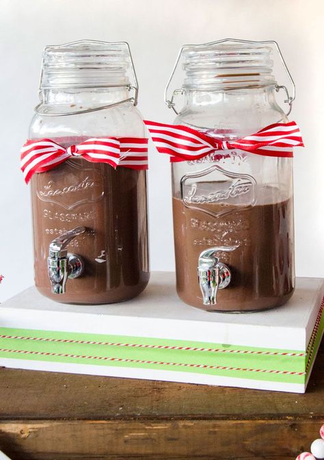 Hot Cocoa Stand Ideas by Lindi Haws of Love The Day Hot Chocolate Xmas, Hot Chocolate Stand, Cocoa Stand, Polar Express Christmas Party, Hot Cocoa Stand, Successful Tips, Diy Fall Ideas, Small Cake Stand, The Kitchen Food Network