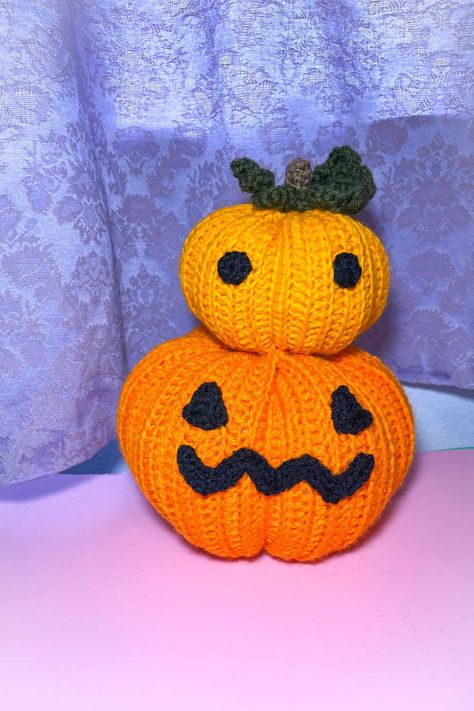 Crochet Pumpkin Face Free Pattern, Jack O Lantern Crochet, Crochet Jack O Lantern, Crochet Halloween Decorations, Lantern Pattern, Crochet Pumpkins, Jack O Lanterns, Jack O Lantern Faces, Halloween Crochet Patterns