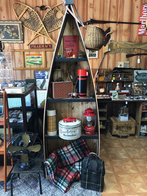 Vintage Lake Cabin Decor, Cabin Shelf Decor Ideas, Vintage Fishing Cabin, Camp Store Ideas, Fishing Store Design, Camp Store Display Ideas, River Cabin Decorating Ideas, Vintage Camp Decor, Vintage Camp Style Decor