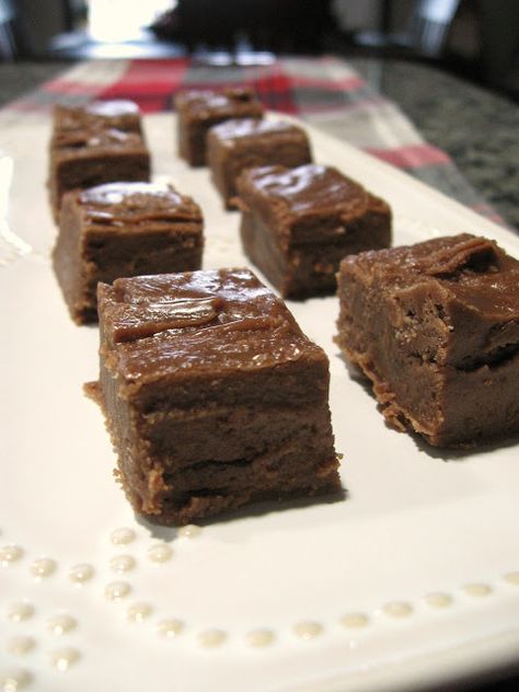 cookin' up north: Fannie Farmer Fudge....Monday's with Mom Fannie Mae Fudge Recipe, Fannie May Fudge Recipe, Fannie Farmer Recipes, Farmer Recipes, How To Make Fudge, Fudge Recipe, Christmas Cookie Recipes, Fudge Recipes, With Mom