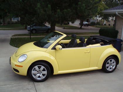 yellow cars | More Of Your Yellow Cars... Yellow Slug Bug, Slug Bug Car, Slug Bug, Yellow Cars, Vw Beetle Convertible, Volkswagen Beetle Convertible, Vw New Beetle, Bug Car, 1967 Mustang