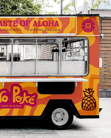 Hawaii Food Truck, Poke Bowl Food Truck, Hawaiian Cuisine, Unique Drink, Hawaii Food, Poke Bowl, Food Store, Husband Wife, Food Truck