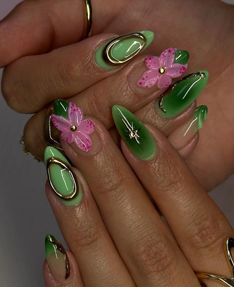 Purple And Green Nails Acrylic, Green And Purple Nails, Purple And Green Nails, Nail Designs Bling, Orchid Nails, Overlay Nails, Nail Lab, Color For Nails, Tropical Nails