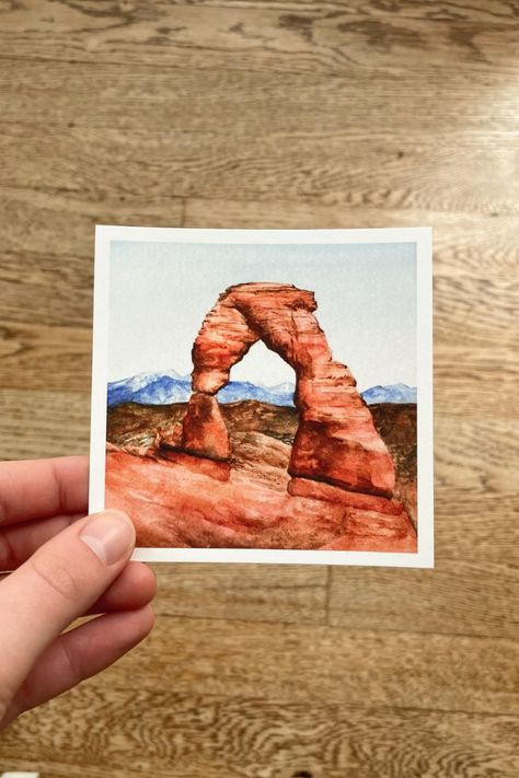 This is Arches National Park in Utah, home to the most naturally formed arches in the world!! Arches is a beautiful desert landscape covering 76,000+ acres and home to hundreds of species of plants and animals, like the Mexican Spotted Owl and Pinyon Pine. Pinyon Pine, Landscape Watercolor Art, Gallery Wall Hanging, Utah Home, Mini Landscape, Spotted Owl, Textured Watercolor, Beautiful Desert, Modern Gallery Wall