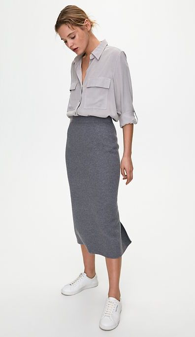 Pencil Skirts Outfit, Work Outfits Women Skirt, Straight Skirt Outfits, Midi Skirt Outfit Winter, Aritzia Outfit, Capsule Wardrobe Dresses, Pencil Dress Outfit, Knit Skirt Outfit, Making Dreams Come True