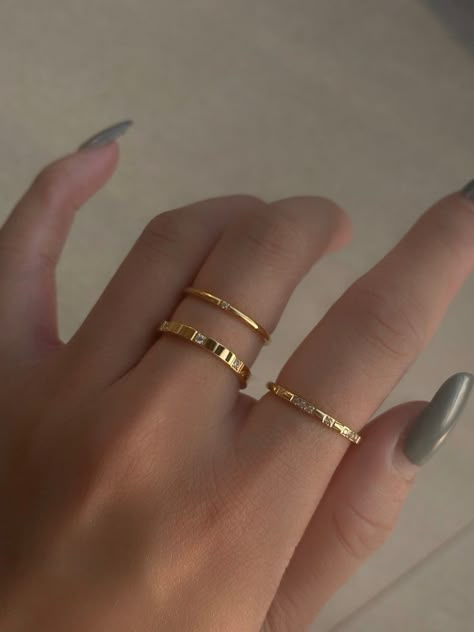 18K Gold Ring Minimalist Statement Ring Promise Ring Band Stackable Rings Vintage Jewelry Single Stone Multiple Stone Three 3 Stone Ring - Etsy Promise Ring Band, خواتم خطوبة, Gold Minimalist Jewelry, Stacked Rings, Jewelry Accessories Ideas, Ring Stack, Classy Jewelry, Jewelry Essentials, Stacked Jewelry