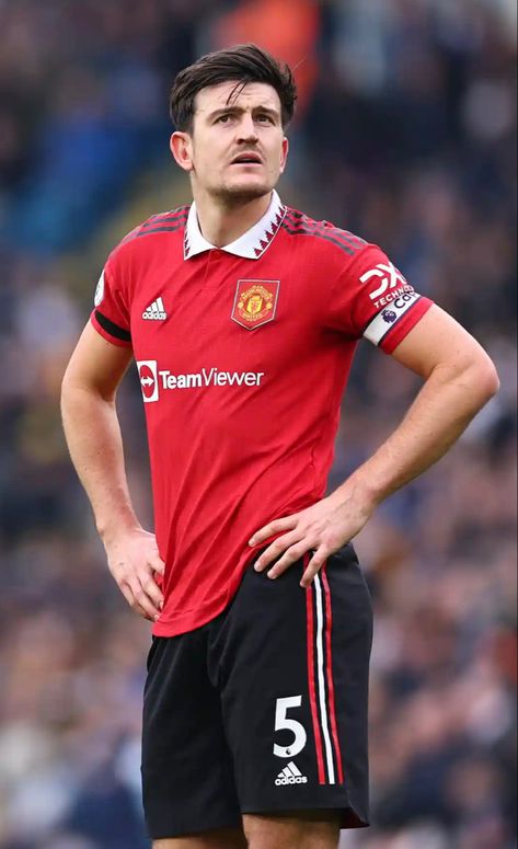 Who, me? Maguire recovers from his mistake. Photograph: Robbie Jay Barratt/AMA/Getty Images Maguire Manchester United, Manchester United Images, Harry Maguire, United Wallpaper, Fit People, Manchester United Legends, Manchester United Wallpaper, Football Stuff, Leeds United