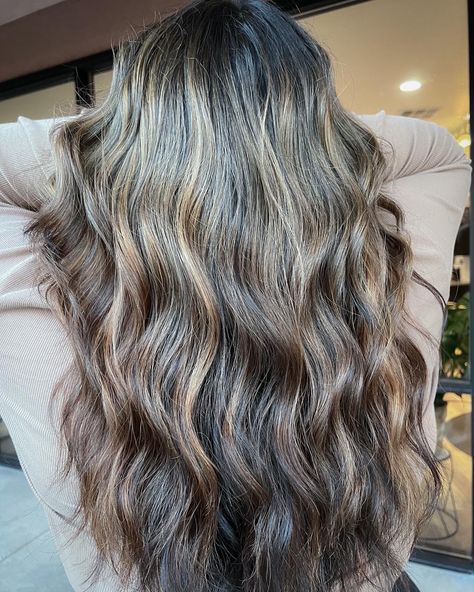 Full Head Foils On Brown Hair, Foils On Dark Hair, Full Head Foils On Dark Hair, Full Foil Highlights Dark Hair, Full Head Blonde Highlights On Dark Hair, Full Head Foils, Dark Hair Highlights, Florida Hair, Full Head Highlights