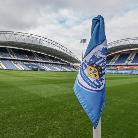 American ownership group takes over Huddersfield Town The post American ownership group takes over Huddersfield Town appeared first on EUCUP.COM. Huddersfield Town