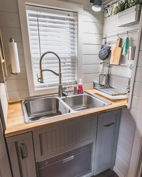 Under Sink Dishwasher, Dishwasher Drawer, Under Kitchen Sinks, Kitchen Sink Units, Kitchen Sink Sizes, Sink Dishwasher, Tiny House Appliances, Small Kitchen Sink, Small Dishwasher