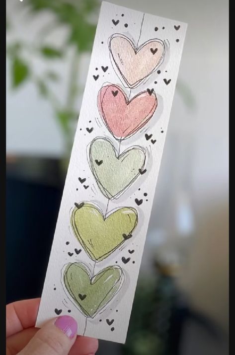 Book Page Bookmarks, Home Made Bookmarks Ideas, Watercolor Book Mark Idea, Diy Bookmarks Drawing, Bookmark Doodle Ideas, Cute Bookmarks Diy Simple, Book Marker Ideas, Vinyl Bookmark Ideas, Hand Drawn Bookmarks