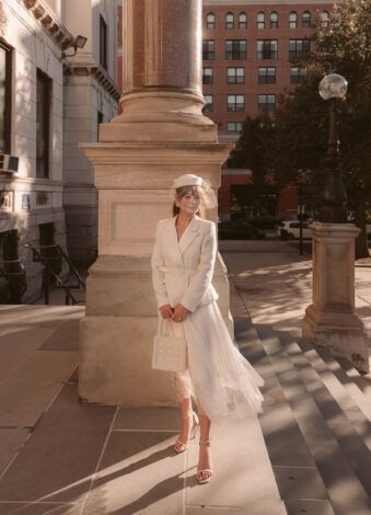 City Hall Wedding Dress, White Wedding Suit, Jenny Cipoletti, Courthouse Wedding Dress, Wedding Dress Suit, Women Suits Wedding, Contemporary Bridal, Civil Wedding Dresses, Bridal Outfit