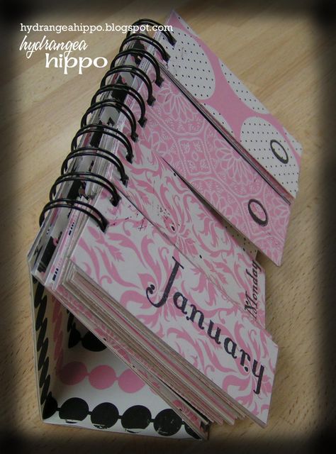 Hydrangea Hippo: February 2011  perpetual calendar Bind It All, Flip Calendar, Calendar Craft, Scrap Album, Mini Scrapbook, 3d Paper Crafts, Perpetual Calendar, Boot Camp, Handmade Books