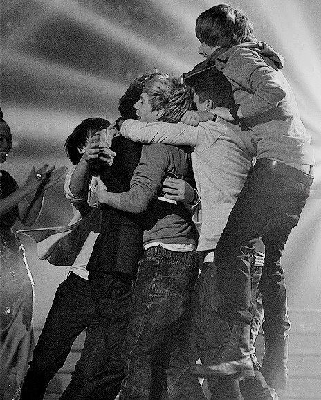 I LOVE this picture of them. A Group, One Direction, In The Middle, The Middle, Black And White, White, Black