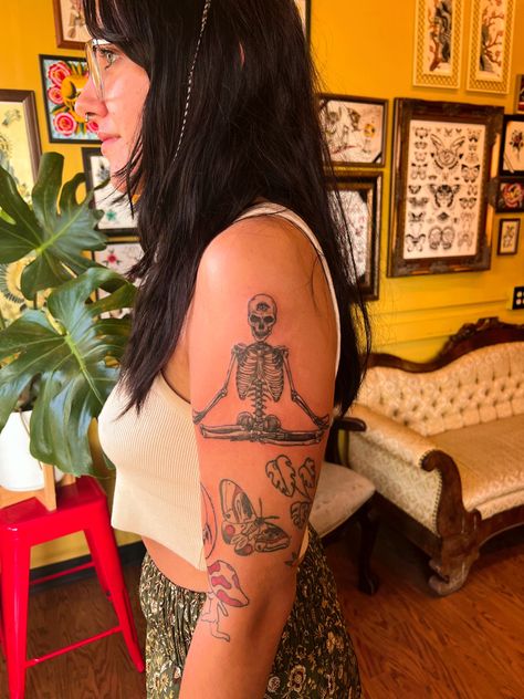 skeleton bones meditation meditation third eye tattoo tatted arm tattoo hippie peace realistic Skeleton Tattoo For Woman, Half Sleeve Tattoos For Women Upper Arm Spiritual, Anatomical Skeleton Tattoo, Skeleton Meditating Tattoo, Yoga Skeleton Tattoo, Spiritual Arm Tattoo, Moth Tattoo Sleeve, Upper Arm Tattoo Placement, Women’s Upper Arm Tattoo