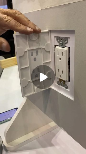 BYOT Brent on Instagram: "Would You Install A FLUSH Outlet?! #electrical #interiorinspiration #modernhome #interiordesign #tradeshow" Woodland House, Diy House Renovations, Home Building Tips, Diy Home Repair, Home Building Design, Home Organization Hacks, Building A New Home, Online Group, Home Upgrades