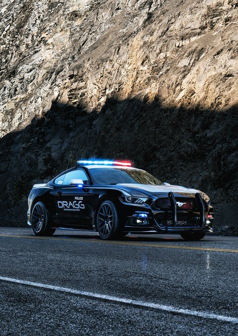 Police Car Wallpaper, Laferrari Aperta, Mustang Wallpaper, Cars Ferrari, Police Truck, Ferrari Cars, Mclaren Cars, Aesthetic Cool, Car Aesthetic