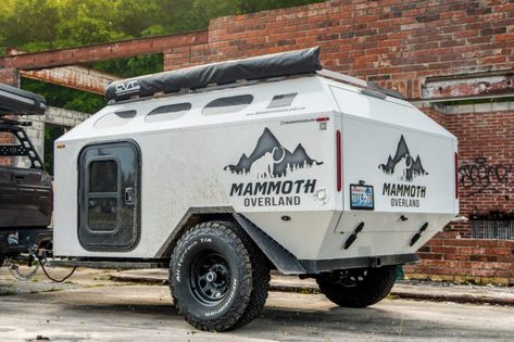 Aerospace-grade squaredrop camper brings backcountry bathroom Squaredrop Camper, Bug Out Trailer, Camping Trailer Diy, Small Camping Trailer, Light Sport Aircraft, Teardrop Camper Trailer, Expedition Trailer, Off Road Camper Trailer, Overland Trailer