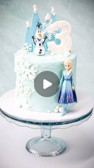 Anna Cake Frozen, Frozen Birthday Cupcakes, Elsa Anna Cake, Elsa And Anna Cake, Anna Birthday Cake, Cake Elsa, Frozen Cake Ideas, Elsa Birthday Cake, Elsa Cake Frozen