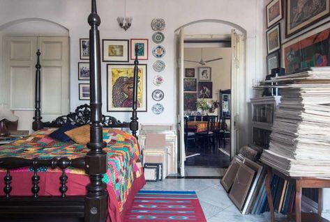 An Art Gallery At Home For Bomti Iyengar | Beautiful Homes Bedroom Designs Ideas, Indian Bedroom Design, Painted Brick Walls, Indian Bedroom, Teak Flooring, India Home Decor, Double Height, Four Poster Bed, Four Poster