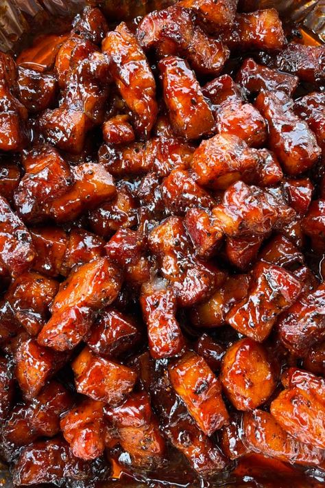 Pork Belly Recipes Crispy, Pork Bites, Pork Belly Burnt Ends, Pork Sauce, Burnt Ends, Pork Belly Recipes, Crispy Pork Belly, Bbq Meat, Bbq Rub