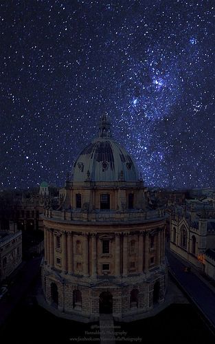 Library Oxford, Bodleian Library, Dreamy Places, Cities Of The World, Come See Me, Night Landscape, A Start, Light Pollution, Watch This Space