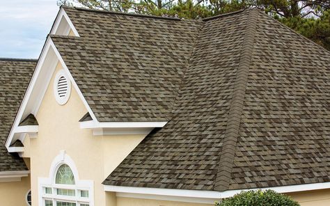 TruDefinition® Duration® Shingles | Owens Corning Roofing Cedar Shingle Homes, Driftwood Shingles, Retrofit Windows, Owens Corning Shingles, Brown Roofs, Roof Shingle Colors, Metal Roof Colors, Cedar Shake Roof, Roofing Shingles