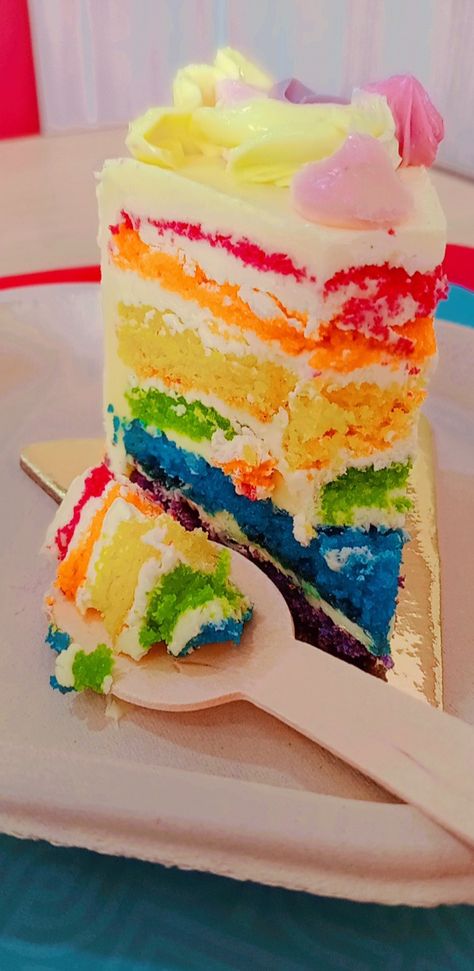 #haldiram #rainbow Rainbow Pastry, Awesome Food, Pastry, Good Food, Rainbow, Cake, Quick Saves, Art