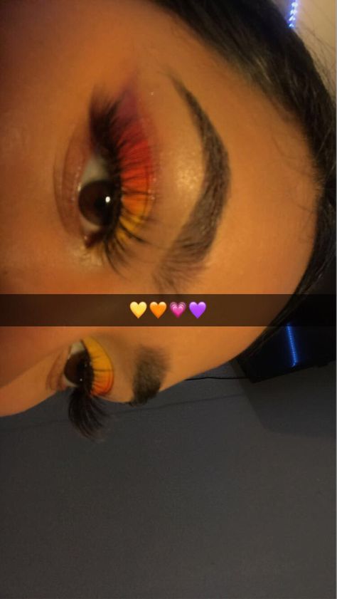 Pink Orange And Yellow Eyeshadow, Orange And Purple Eyeshadow, Pink And Orange Makeup, Ideas To Do When Bored, Eyeshadow Yellow, Guard Makeup, Sunset Eyeshadow, Eye Shadow Ideas, Makeup And Hair Looks