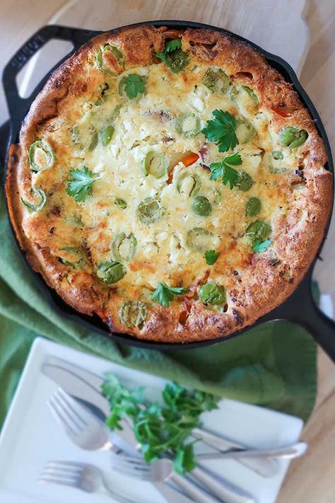 Gluten Free Savory Dutch Baby Gluten Free Dutch Baby, Savory Dutch Baby Recipe, Gluten Free Savory, Savory Dutch Baby, Dutch Baby Recipe, Gf Breakfast, Dutch Baby Pancake, Gluten Free Pancakes, Dutch Baby