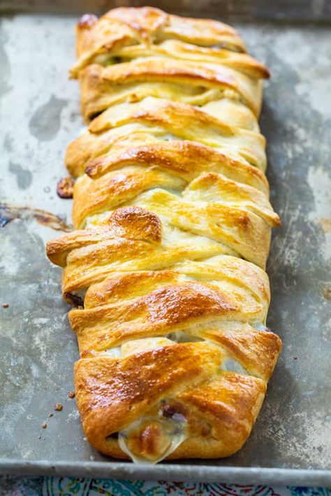 Cheese Steak Crescent Braid Dough Sheet Recipes, Creasant Roll Recipes, Crescent Dough Sheet Recipes, Cresant Rolls, Sheet Recipes, Crescent Braid, Crescent Roll Sheet, Crescent Roll Recipes Dinner, Crescent Dough Sheet