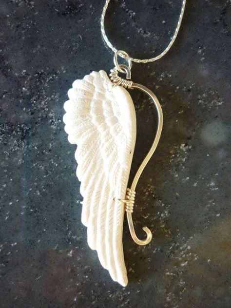 Polymer Clay Angel Wings, Polymer Clay Wings, Polymer Clay Angel, Basic Drawings, Clay Decorations, Clay Angel, Angel Wings Art, Wings Earrings, Polymer Clay Jewelry Tutorials