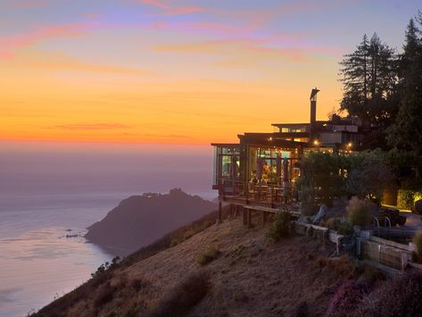 Post Ranch Inn, Big Sur, California, USA - Hotel Review | Condé Nast Traveler Cliffside Architecture, Cliff Homes, Post Ranch Inn, Cozy Cabins, Honeymoon Hotels, Big Sur California, Best Honeymoon, Sunny California, Cabins And Cottages