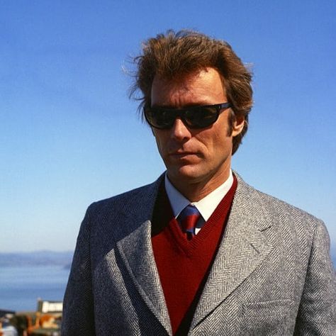 Clint on location for Dirty Harry (1971) looking GQ cool. .. .. .. .. .. .. #clinteastwood #dirtyharry #1971 #onlocation #sanfrancisco… Clint Eastwood Dirty Harry, Harry Callahan, 90s Actors, Joe Strummer, Dirty Harry, Thriller Film, Neo Noir, November 2, Movie Wallpapers