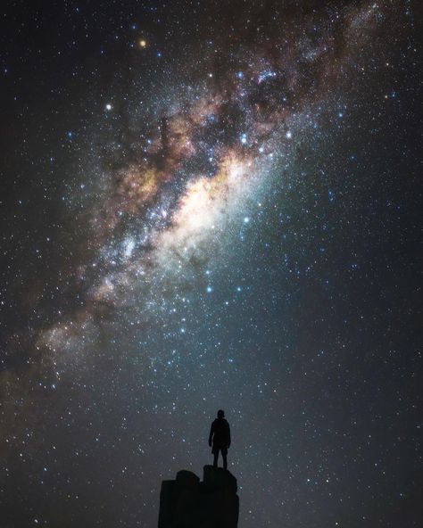 Watching The Stars Aesthetic, Star Gazing Aesthetic, These Broken Stars, Looking Up At The Stars, Elf Idea, Star Gaze, Adventure Wallpaper, Man Looking Up, Corey Crawford