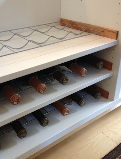 BESTA wine rack hack! - IKEA Hackers Corner Cupboard Ideas, Expedit Hack, Kitchen Corner Cupboard, Diy Wine Rack Projects, Wire Wine Rack, Wine Rack Projects, Cupboard Ideas, Wine Rack Design, Hack Ikea