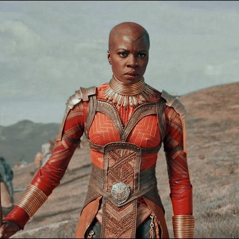 okoye icon marvel pls credit @sithsmcu on twitter if you use Okoye Icon, Red Bandeau Top, Panther Costume, Andy Serkis, Dora Milaje, Black Panther Costume, Black Panther 2018, African Traditions, Chadwick Boseman