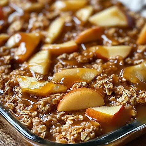 Caramel apple oatmeal bake Caramel Apple Oatmeal Bake, Moist Pineapple Cake Recipe, Apple Oatmeal Bake, Caramel Apple Oatmeal, Rich Chocolate Dessert, Apple Pie Oatmeal, Oatmeal Bake, Pineapple Cake Recipe, Christmas Brunch Recipes